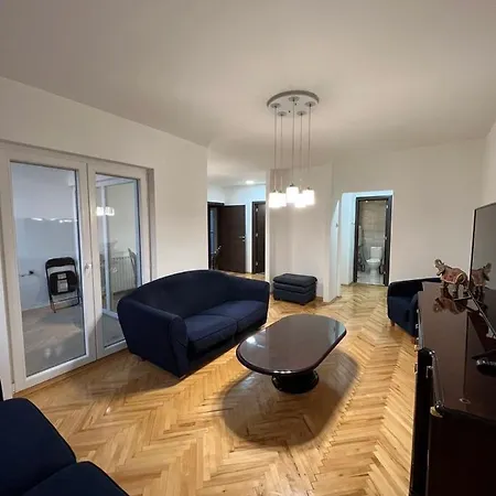 Apartman Skopje, Karpos 4 *
